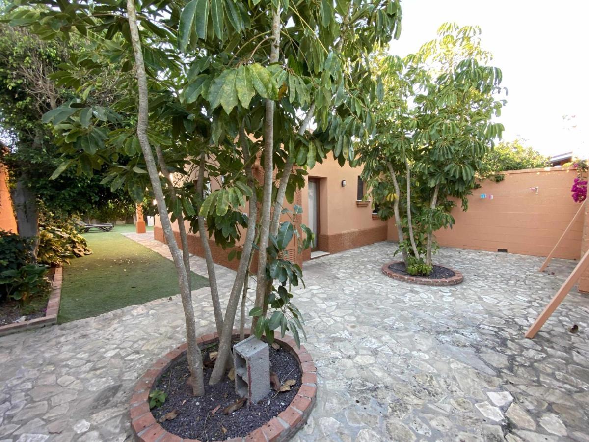Casa con jardín privado para hasta 7 personas y piscina compartida Cádiz Exterior foto